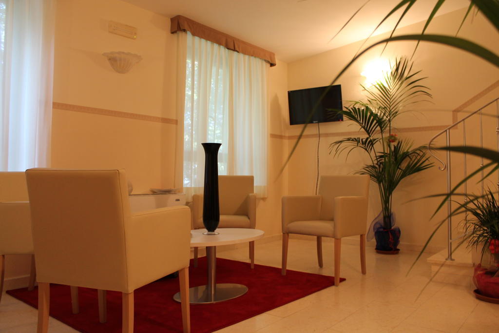 Hotel Ristorante Mariano Stigliano  部屋 写真